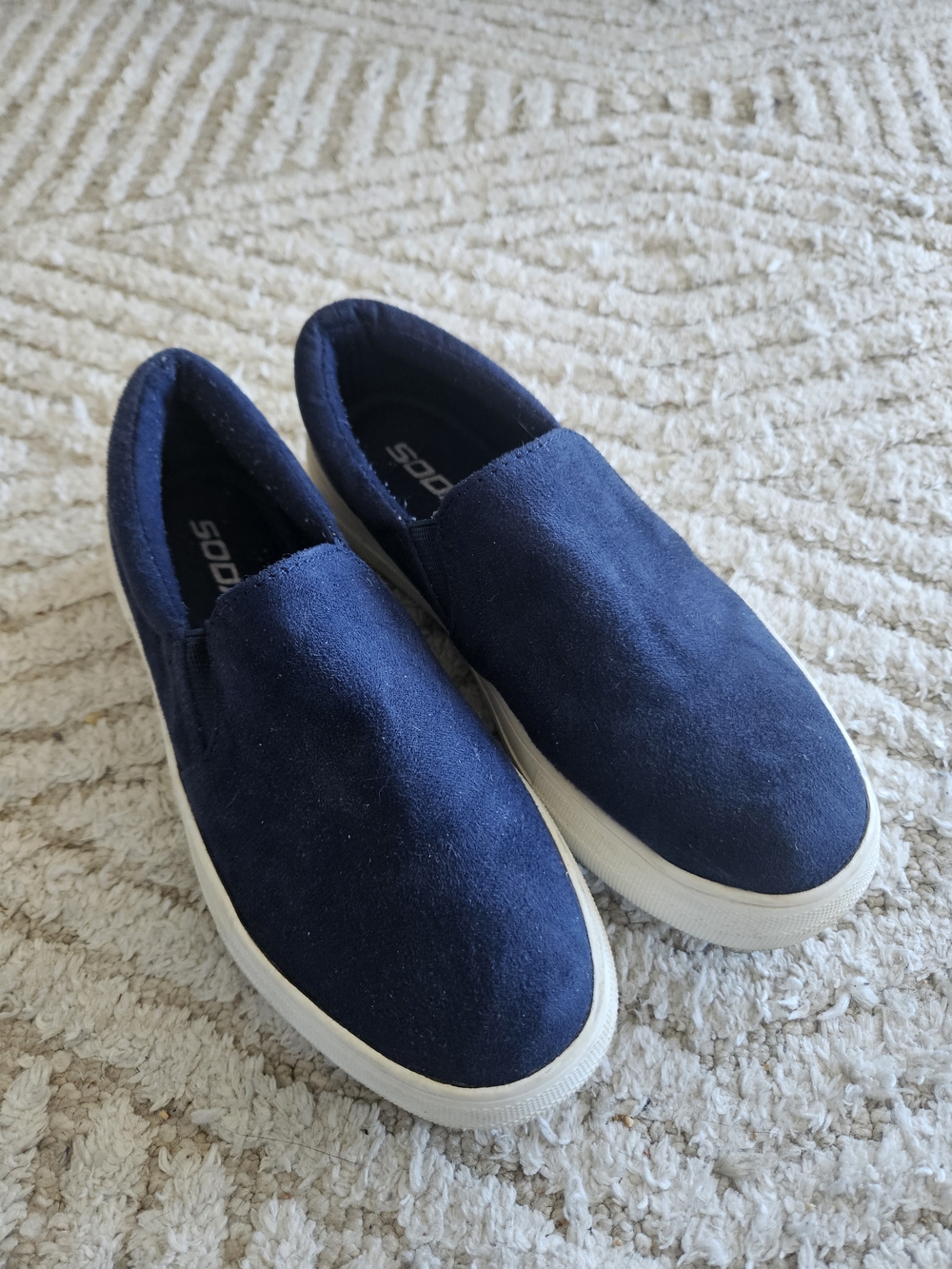 SODA Size 6 Casual Slip On Sneakers in Navy